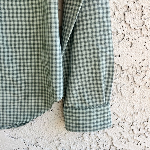 COLUMBIA Green Plaid Button-Down, Omni-Shade Sun Protection Long Sleeve W Small - Picture 13 of 13